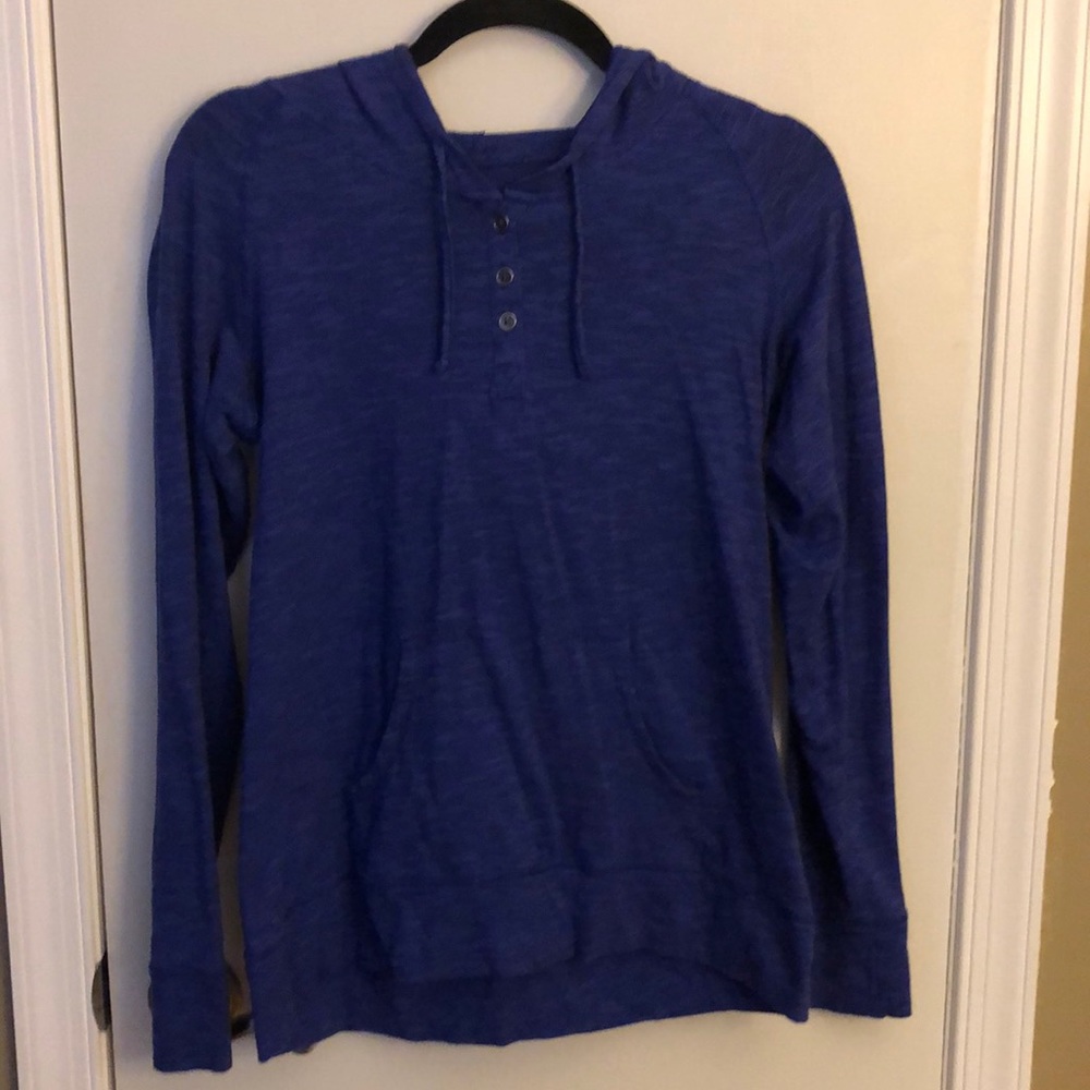 Columbia hooded shirt